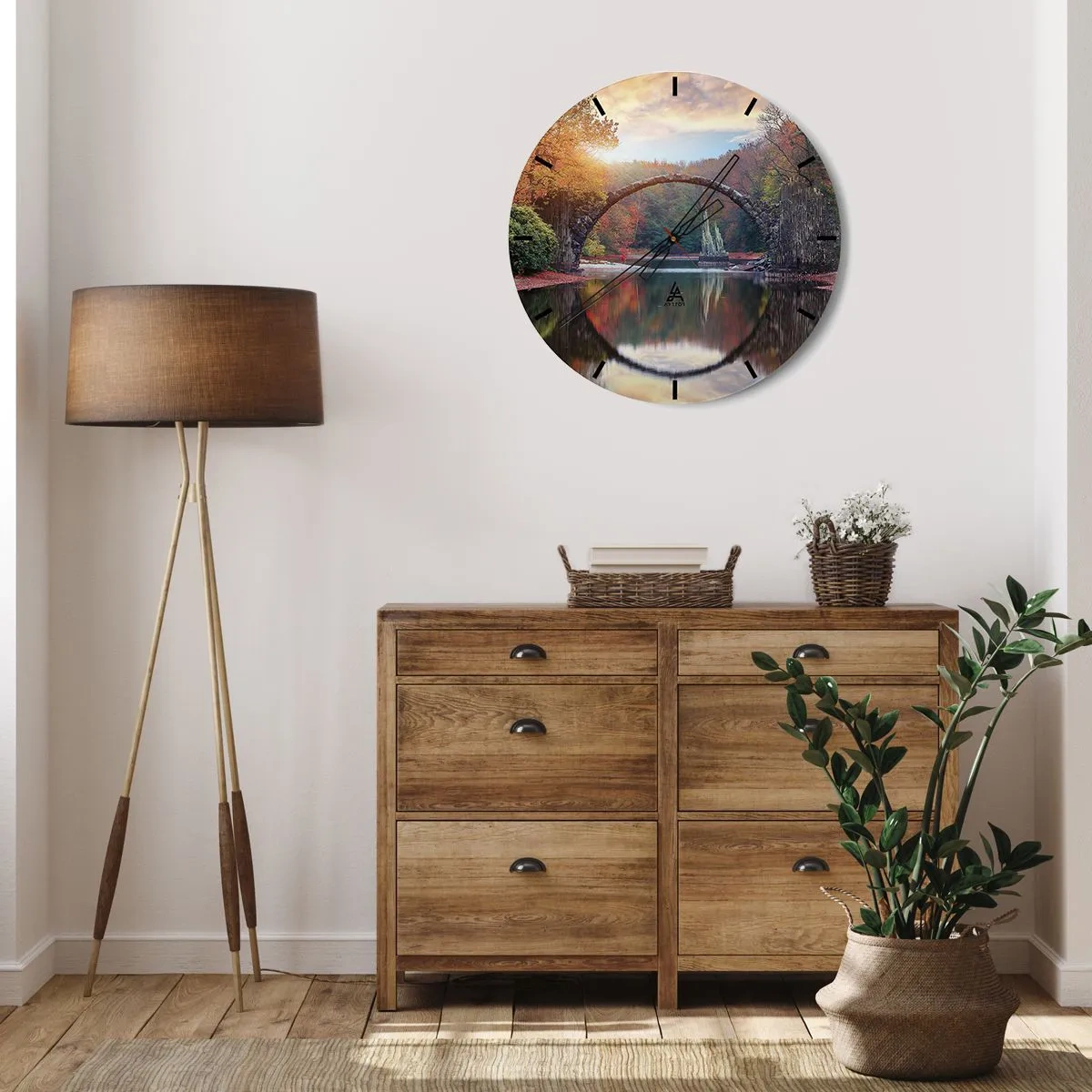 Horloge murale - Pendule murale - Un pont en arc de pierre se reflétant dans l'eau crée un cercle - 30x30cm - De l'autre cote du miroir - Décoration murale moderne pour le salon, la cuisine et la chambre ARTTOR