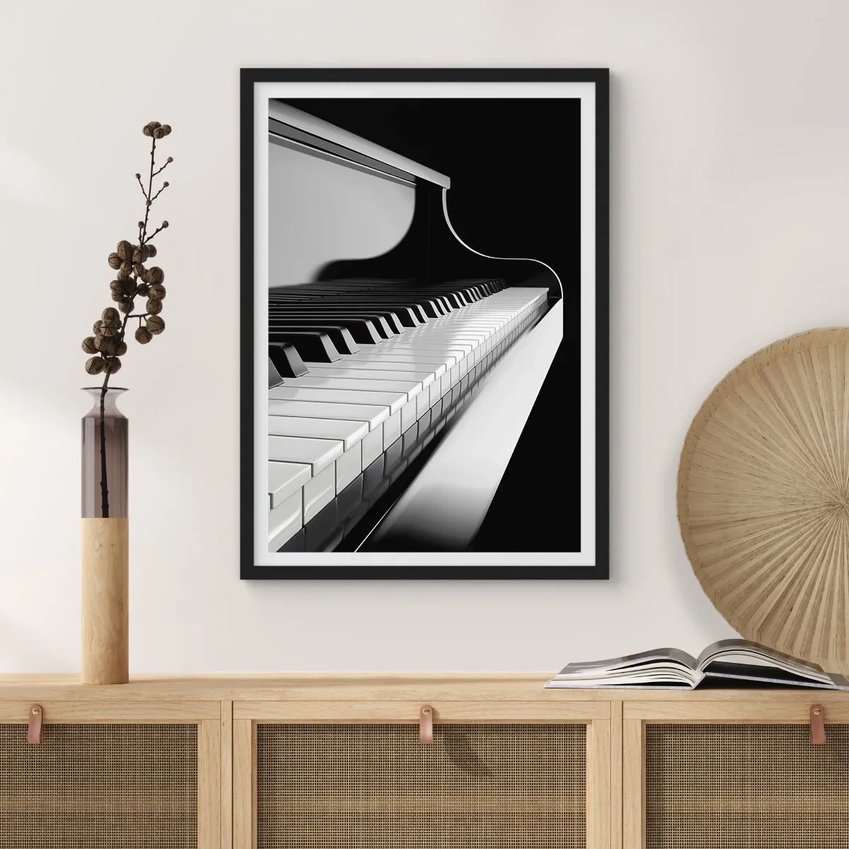 Affiche dans un cadre noir - Poster - Gros plan noir et blanc d'un clavier de piano - 50x70cm - Harmonie des formes et des couleurs - Décoration murale moderne pour le salon et la chambre ARTTOR