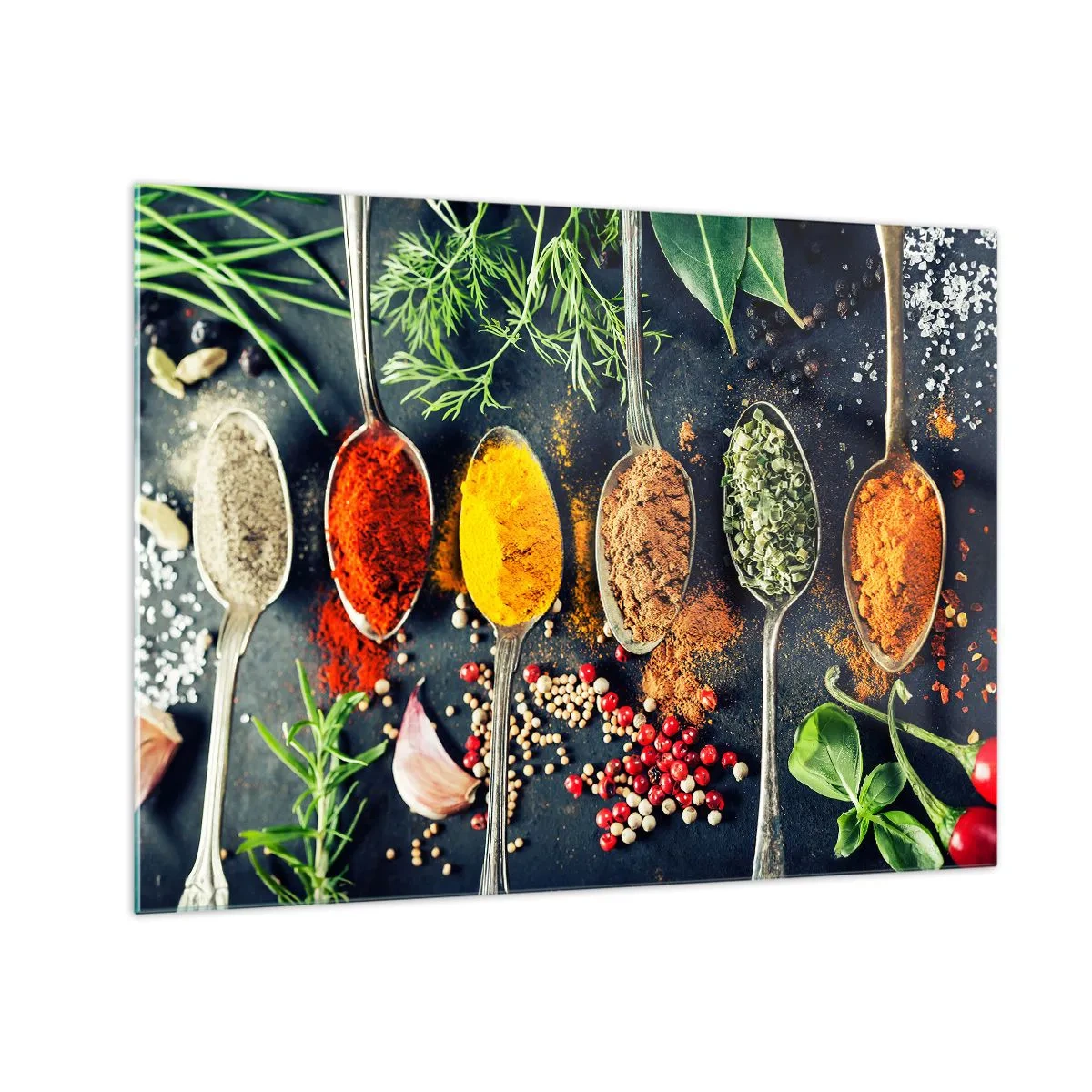 Impression sur verre - Image sur verre - Épices colorées dans des cuillères entourées d'herbes fraîches et de légumes - 70x50cm - Magie culinaire - Décoration murale moderne pour le salon et la chambre ARTTOR