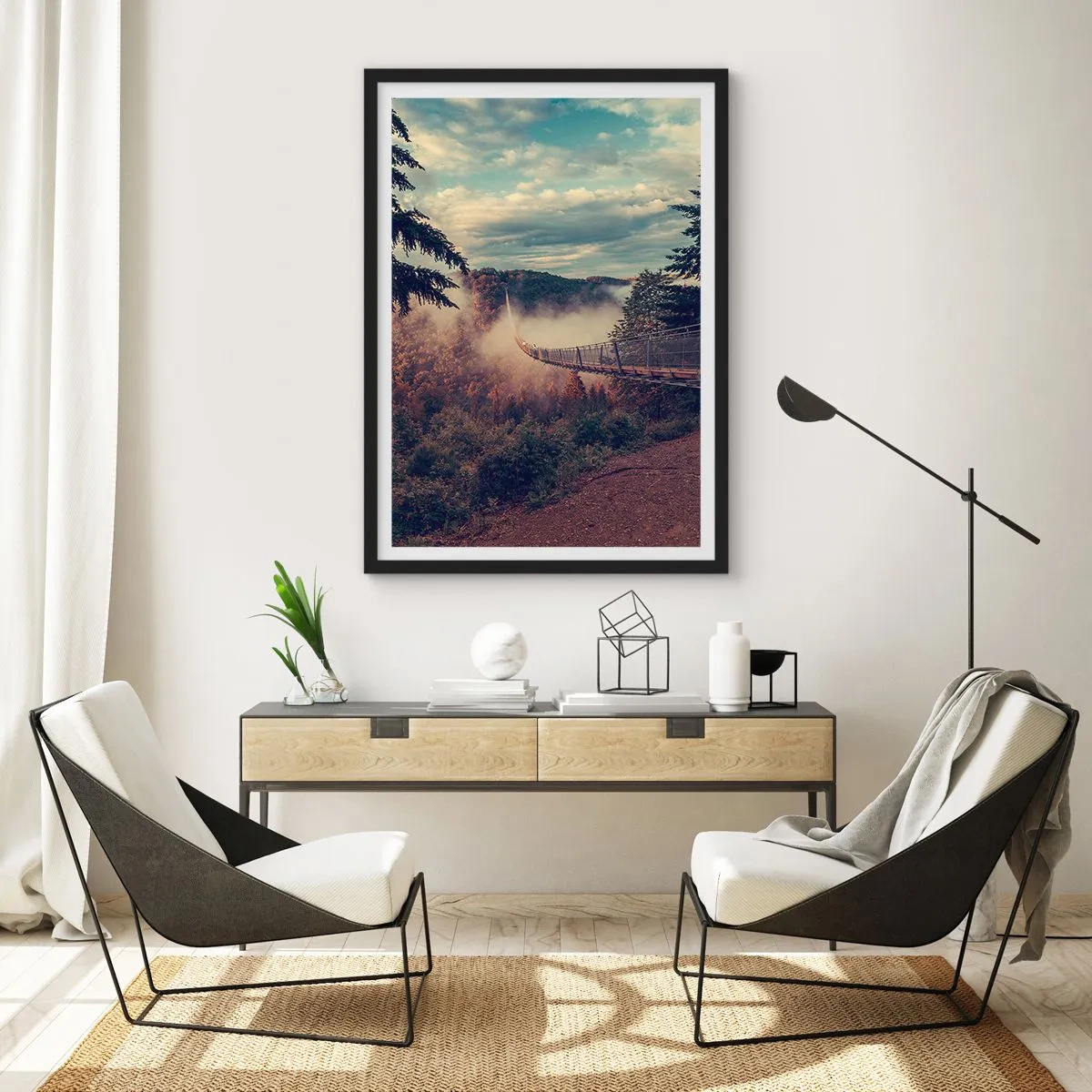 Affiche dans un cadre noir - Poster - Un pont suspendu parmi les montagnes brumeuses au coucher du soleil - 50x70cm - Au-dessus de la forêt d'automne - Décoration murale moderne pour le salon et la chambre ARTTOR