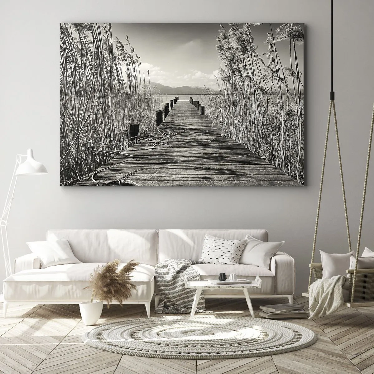 Impression sur toile - Image sur toile - Une jetée en bois parmi les hautes herbes au-dessus d'un lac aux tons sépia - 70x50cm - Dans le calme de l'herbe - Décoration murale moderne pour le salon et la chambre ARTTOR
