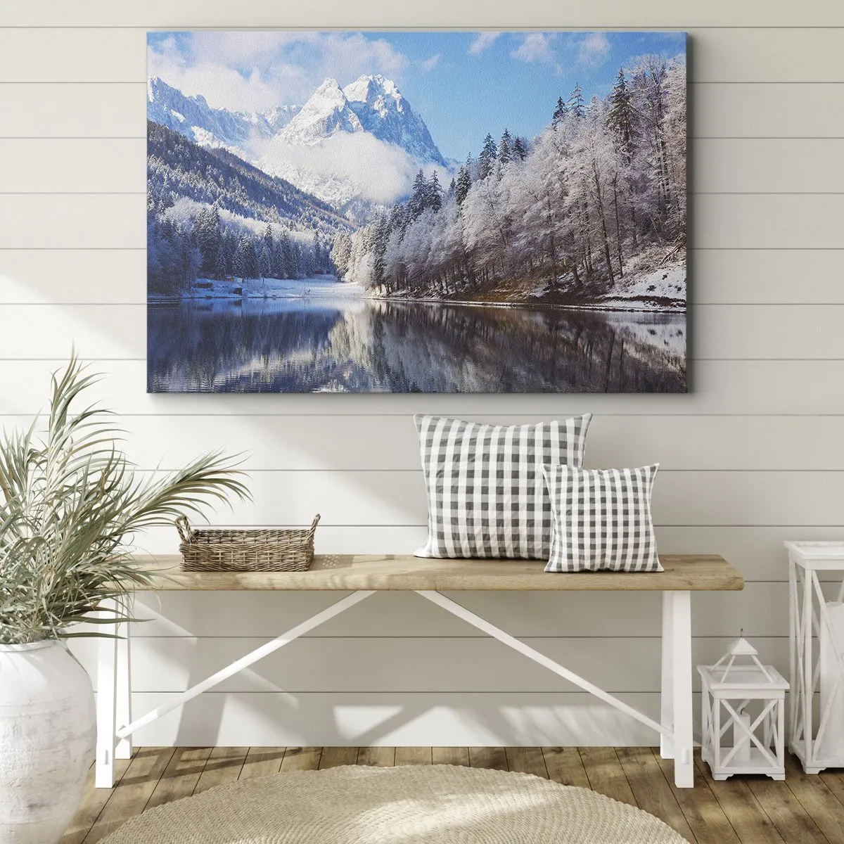 Impression sur toile - Image sur toile - Paysage de montagne hivernal avec des arbres enneigés et un lac - 70x50cm - Protecteur de la neige - Décoration murale moderne pour le salon et la chambre ARTTOR