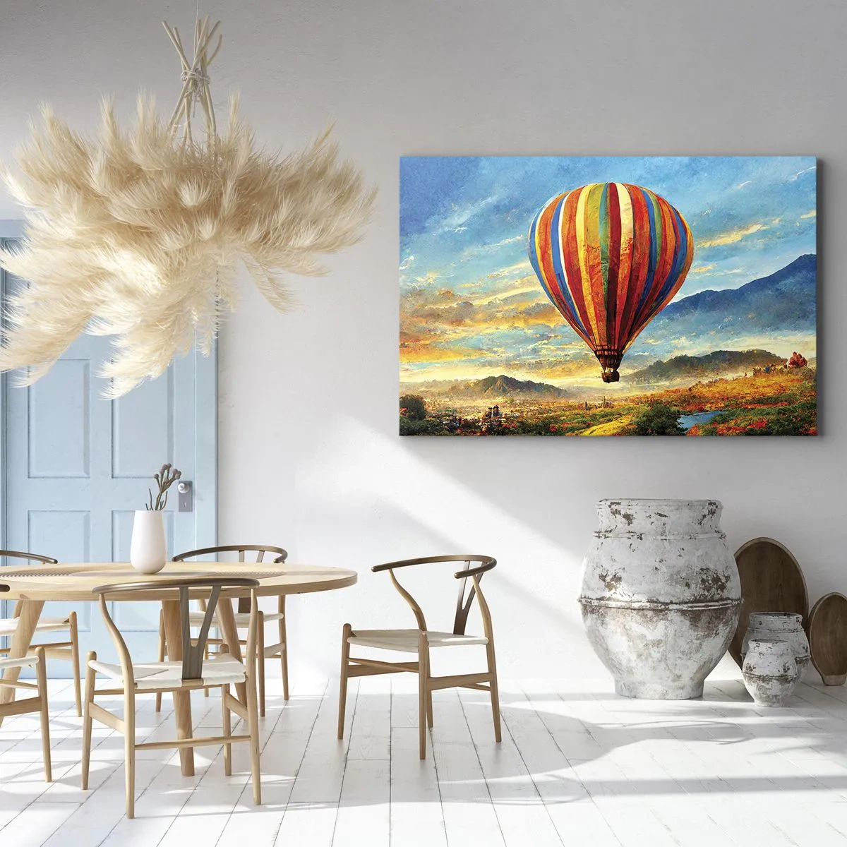 Impression sur toile - Image sur toile - Un ballon coloré au-dessus d'un paysage pittoresque - 70x50cm - Dans le silence on voit mieux - Décoration murale moderne pour le salon et la chambre ARTTOR