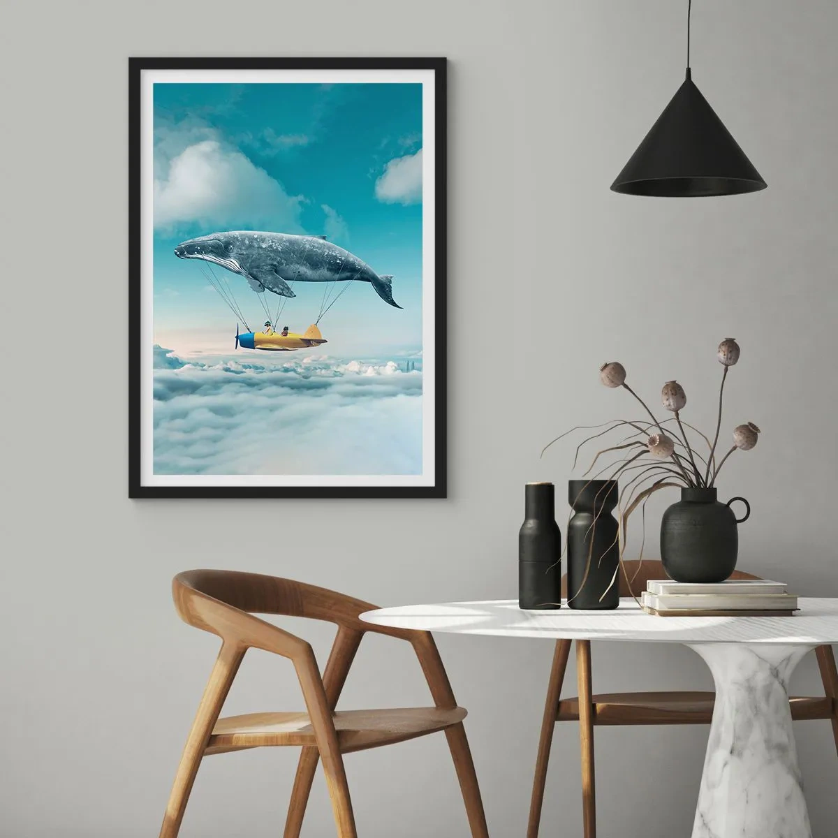 Affiche dans un cadre noir - Poster - Une image fantastique d'une baleine soulevant un avion au-dessus des nuages. - 50x70cm - Pourquoi pas? - Décoration murale moderne pour le salon et la chambre ARTTOR