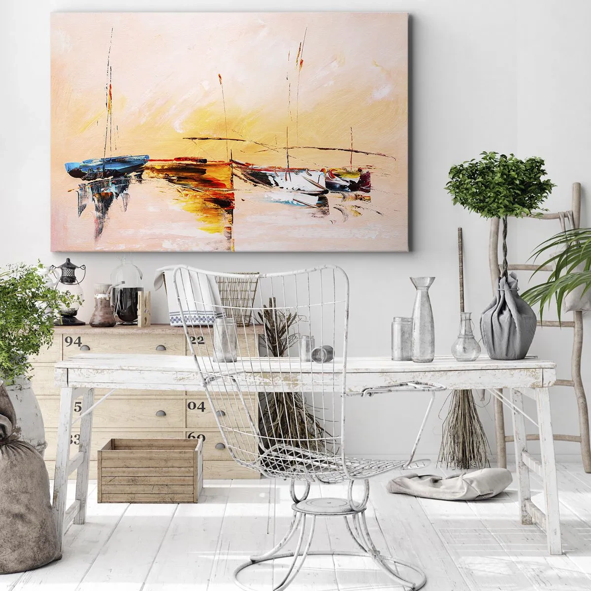 Impression sur toile - Image sur toile - Bateaux colorés sur une eau calme au coucher du soleil - 70x50cm - Soirée à la marina - Décoration murale moderne pour le salon et la chambre ARTTOR