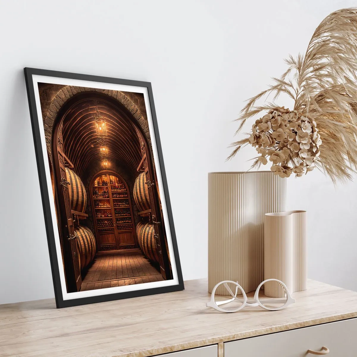 Affiche dans un cadre noir - Poster - Cave à vin élégante avec fûts en bois - 50x70cm - Cave climatisée - Décoration murale moderne pour le salon et la chambre ARTTOR