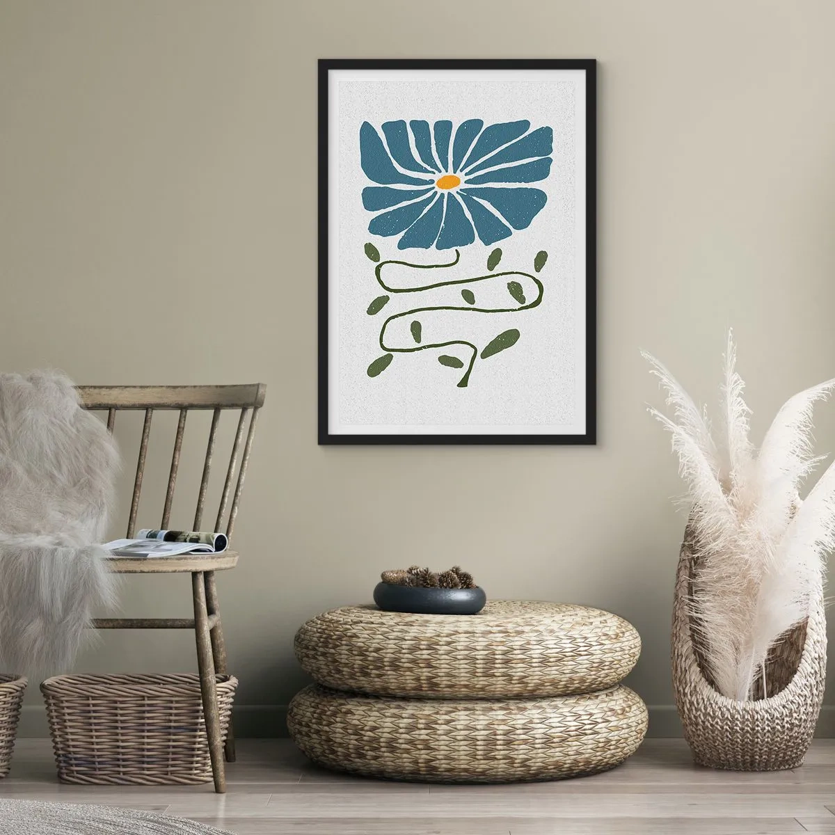 Affiche dans un cadre noir - Poster - Une fleur bleue avec une tige sinueuse sur un fond clair - 50x70cm - Une branche à une fleur - Décoration murale moderne pour le salon et la chambre ARTTOR