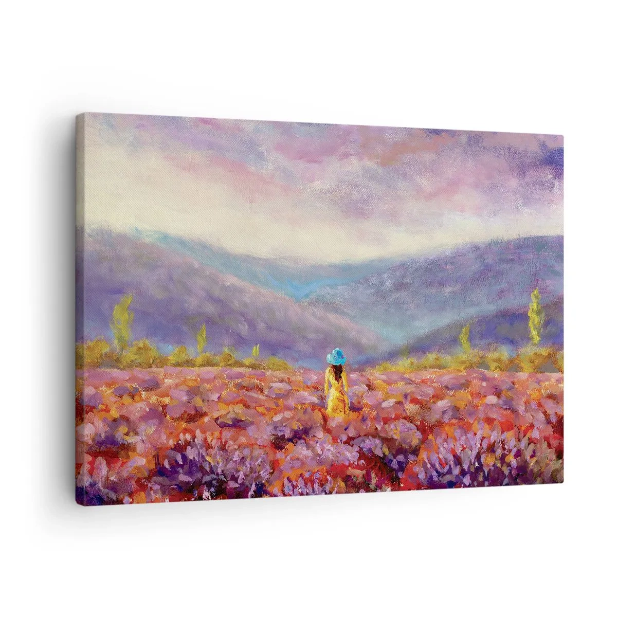 Impression sur toile - Image sur toile - Une femme portant un chapeau marchant dans un champ de lavande. - 70x50cm - Dans un monde lavande - Décoration murale moderne pour le salon et la chambre ARTTOR