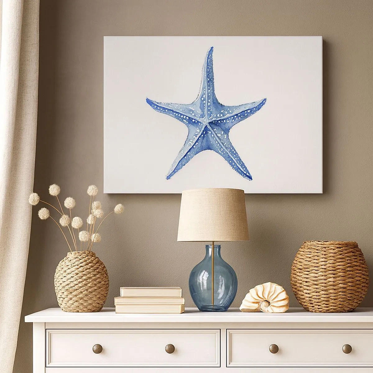 Impression sur toile - Image sur toile - Étoile de mer bleue sur fond blanc dans un style minimaliste - 70x50cm - Étoile de mer - Décoration murale moderne pour le salon et la chambre ARTTOR